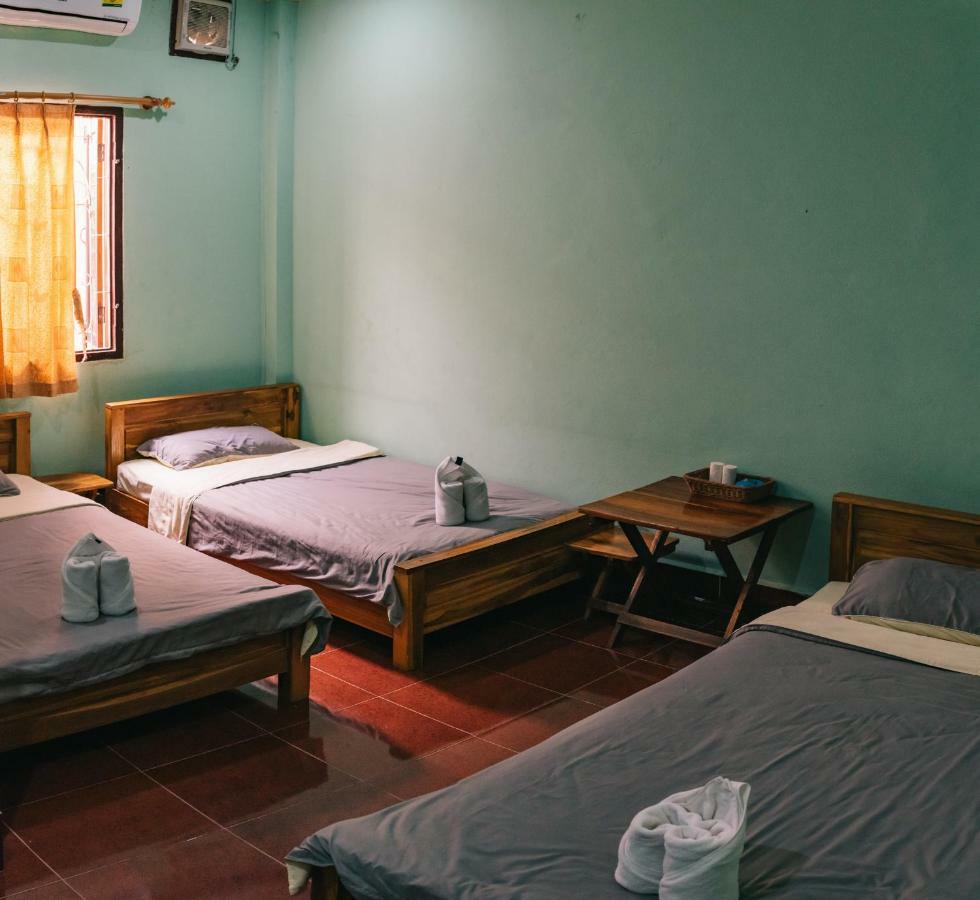 Mao Phasok Riverside Guesthouse Luang Prabang Eksteriør bilde